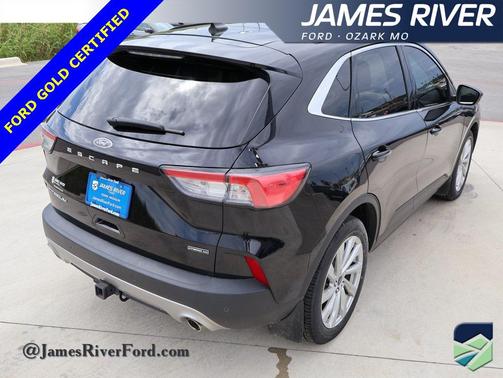 2022 Ford Escape Titanium