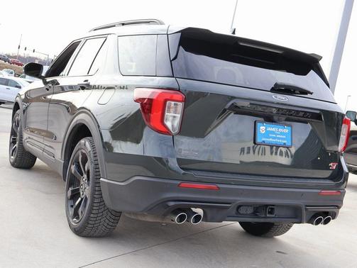 2024 Ford Explorer ST