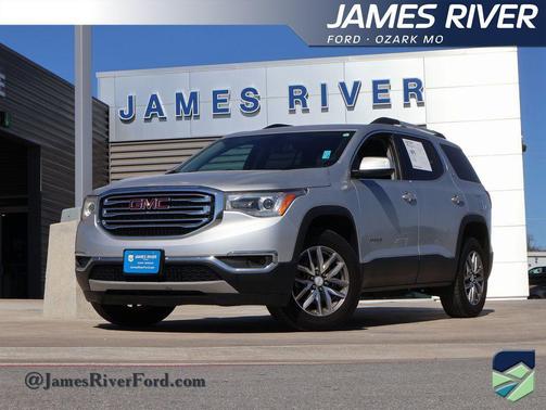 2017 GMC Acadia SLE-2