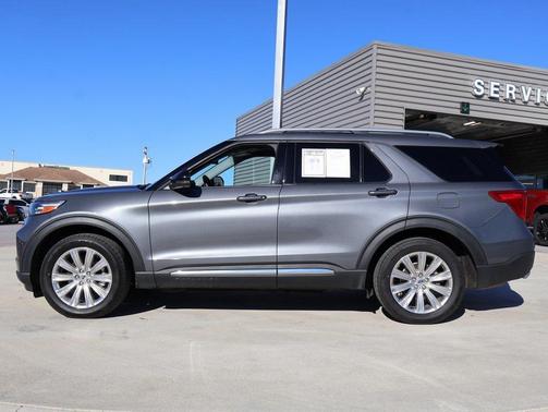 2022 Ford Explorer Limited