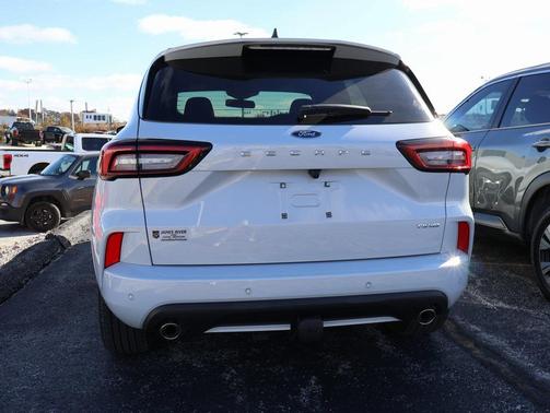 2025 Ford Escape ST-Line Elite