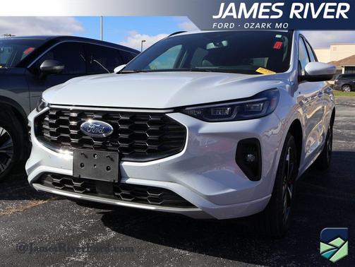 2025 Ford Escape ST-Line Elite