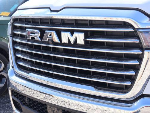 Bright White Clearcoat 2025 RAM 1500 Laramie