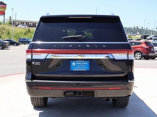 2024 Lincoln Navigator Premiere