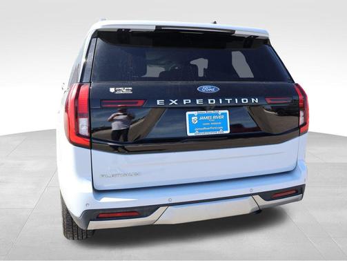 Silver Metallic 2025 Ford Expedition Platinum