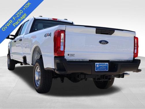 Oxford White 2026 Ford F-250 XL