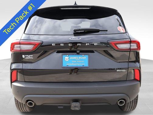 agate black metallic 2026 Ford Escape ST-Line Select