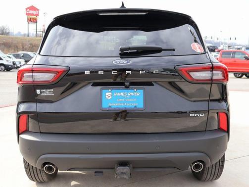 2026 Ford Escape ST-Line Select