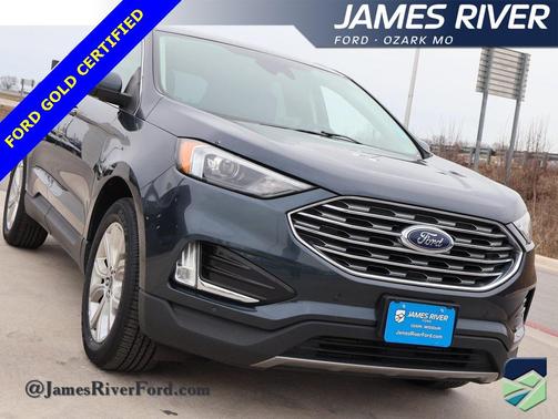 2022 Ford Edge Titanium