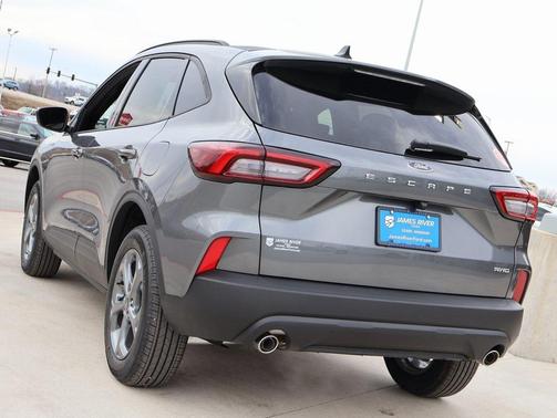 2026 Ford Escape ST-Line Select