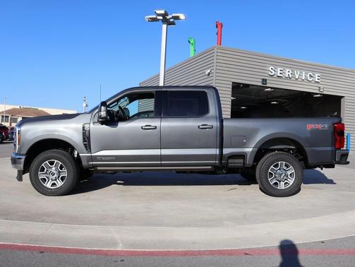 2026 Ford F-350 Lariat