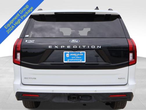 Oxford White 2025 Ford Expedition Max Active 4x4