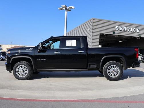 2022 Chevrolet Silverado 3500 High Country