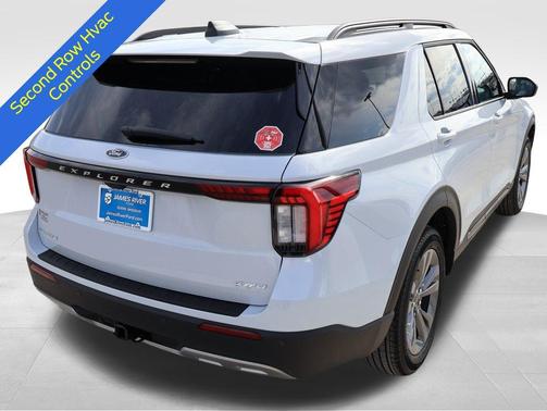 Space White Metallic 2026 Ford Explorer Active w/200A Pkg