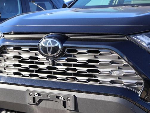 2022 Toyota RAV4 Limited