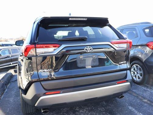 2022 Toyota RAV4 Limited