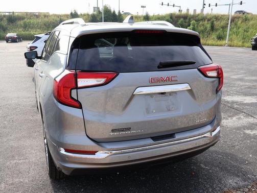 2023 GMC Terrain Denali