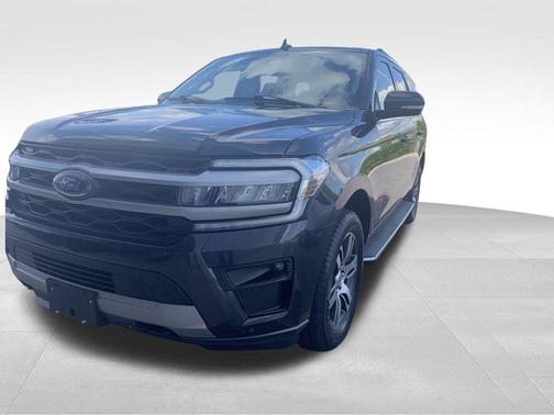 Dark Matter Metallic 2022 Ford Expedition XLT