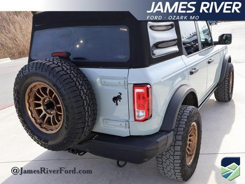 2021 Ford Bronco Black Diamond