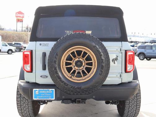 2021 Ford Bronco Black Diamond