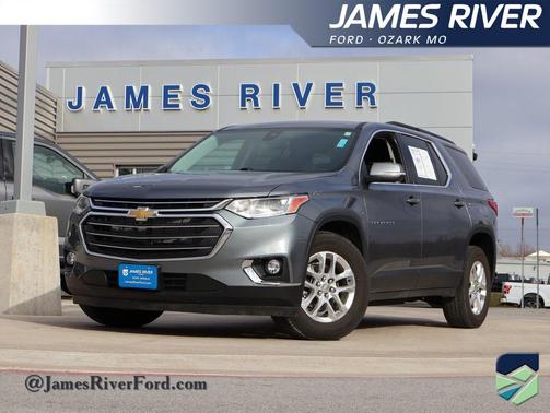 2021 Chevrolet Traverse LT Cloth