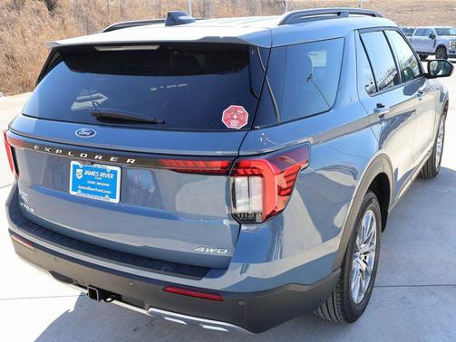 2026 Ford Explorer Active (200A)