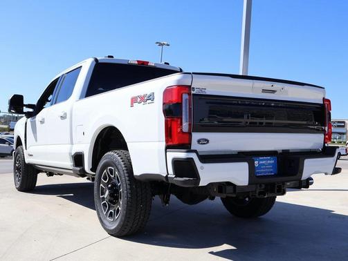 2026 Ford F-250 Platinum