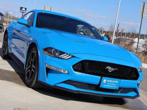 2022 Ford Mustang GT