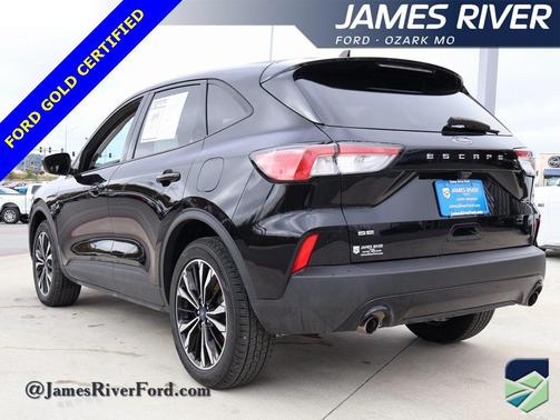 2022 Ford Escape SE