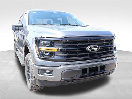 Carbonized Gray Metallic 2026 Ford F-150 XLT