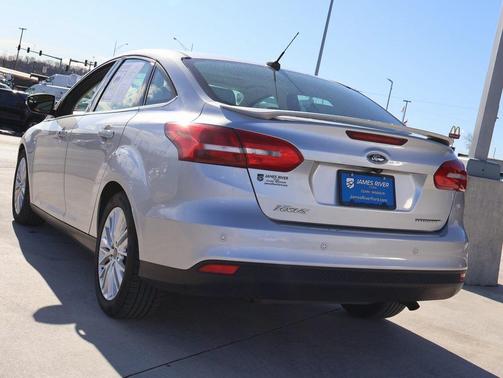 2017 Ford Focus Titanium