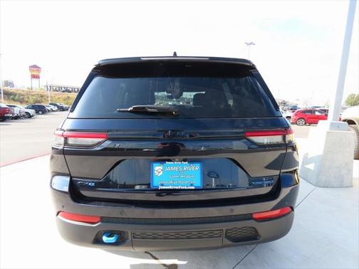 2024 Jeep Grand Cherokee 4xe Trailhawk