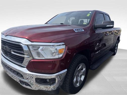 Delmonico Red Pearlcoat 2019 RAM 1500 Big Horn