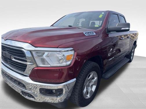Delmonico Red Pearlcoat 2019 RAM 1500 Big Horn