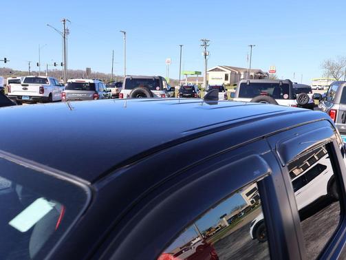 2022 Nissan Frontier PRO-X