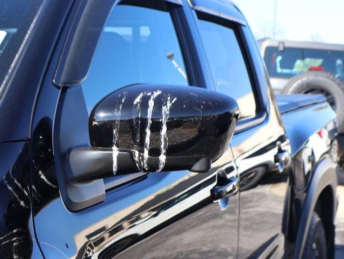 2022 Nissan Frontier PRO-X