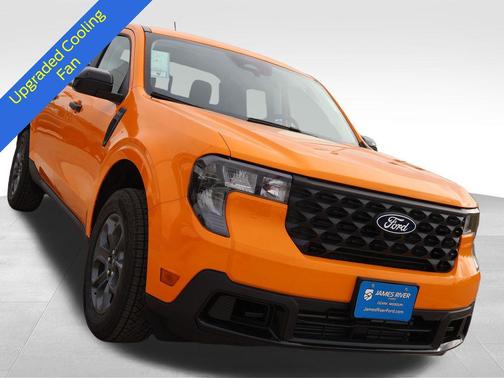 Orange Fury Metallic Tri-Coat 2026 Ford Maverick XLT