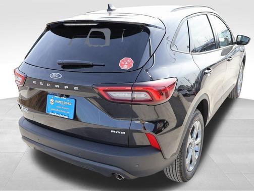 agate black metallic 2026 Ford Escape ST-Line Select