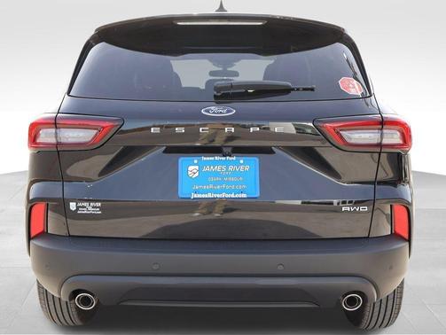 agate black metallic 2026 Ford Escape ST-Line Select