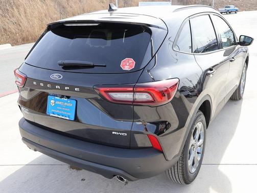 2026 Ford Escape ST-Line Select