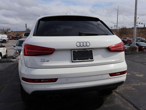 2018 Audi Q3 2.0T Premium