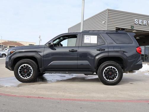 2025 Toyota 4Runner TRD Off Road