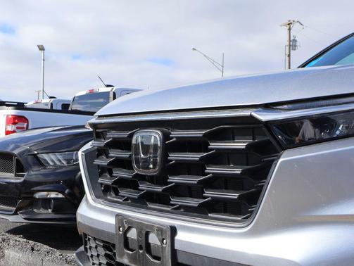 2025 Honda CR-V LX AWD