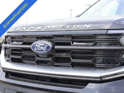 Black Metallic 2025 Ford Expedition Platinum