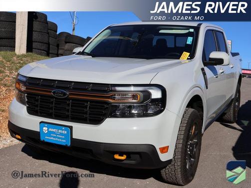 2023 Ford Maverick Lariat