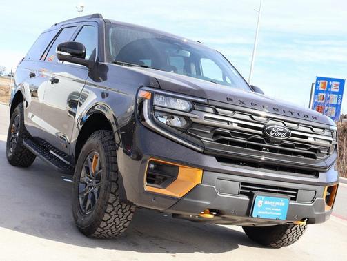 2025 Ford Expedition Tremor