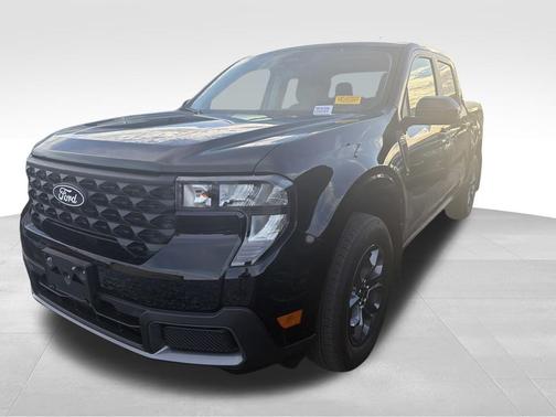 Shadow Black 2025 Ford Maverick XLT