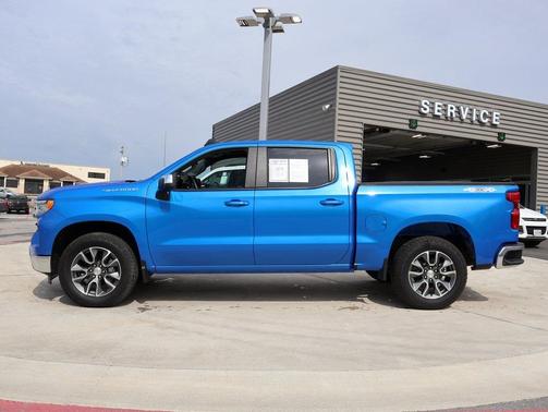 2025 Chevrolet Silverado 1500 LT