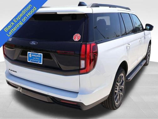 Star White Metallic Tri-Coat 2026 Ford Expedition Platinum