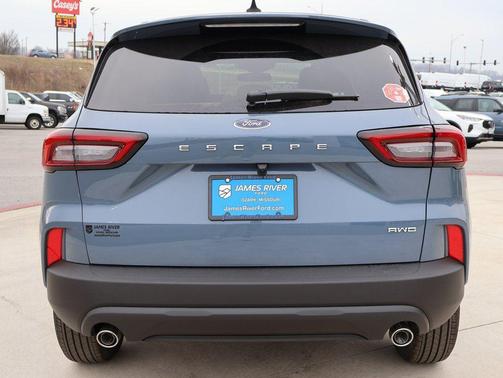 2026 Ford Escape ST-Line
